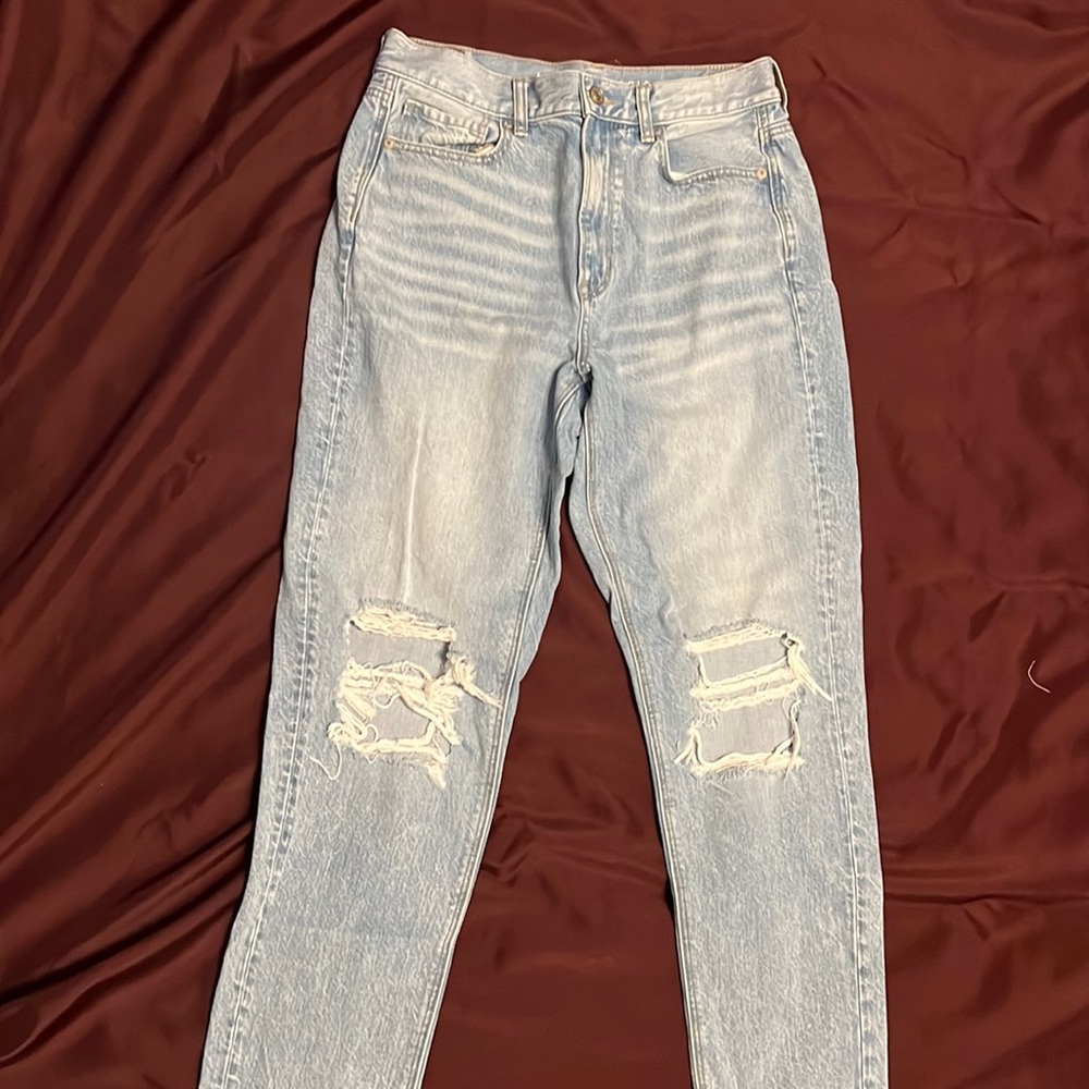 American eagle mom jean